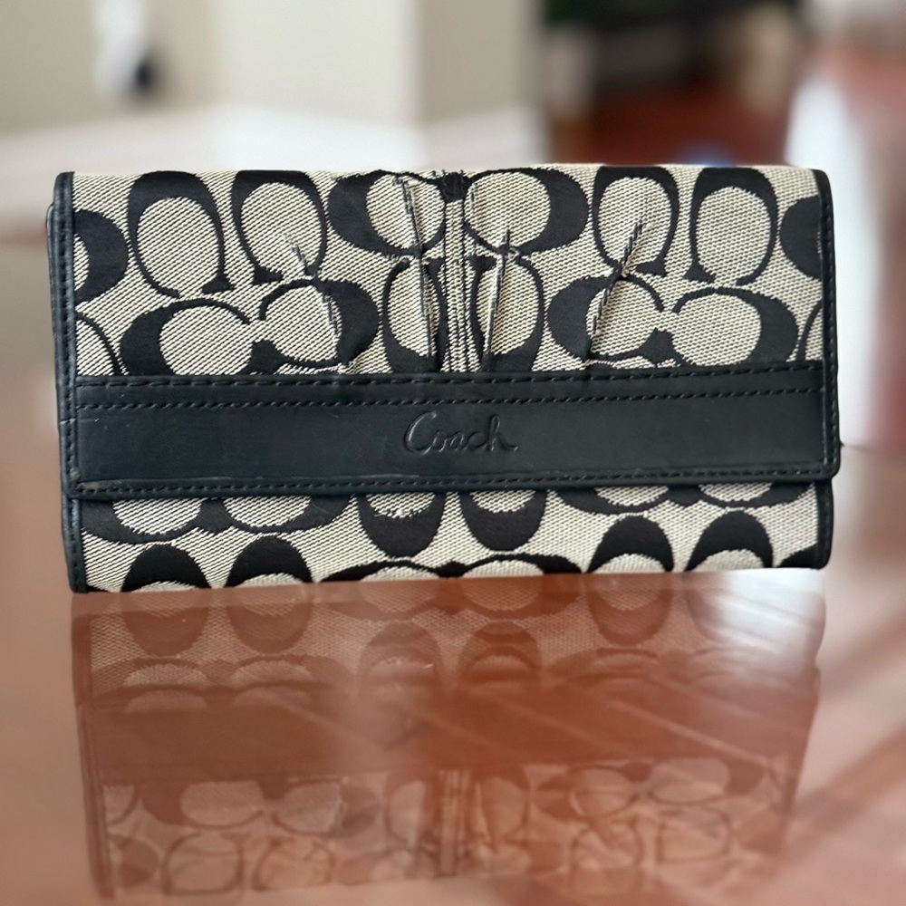 Coach Signature C wallet.